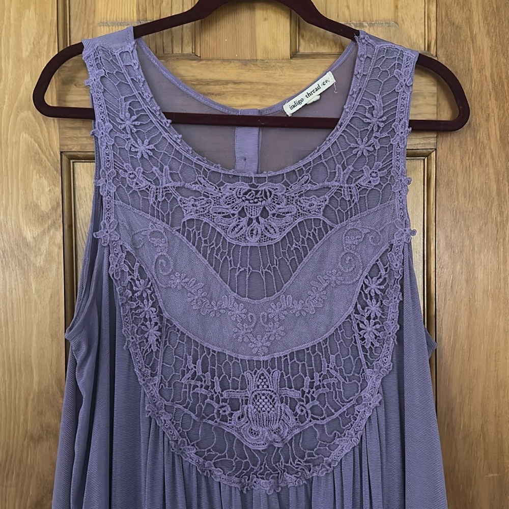 Purple Lace Detail Sleeveless shirt